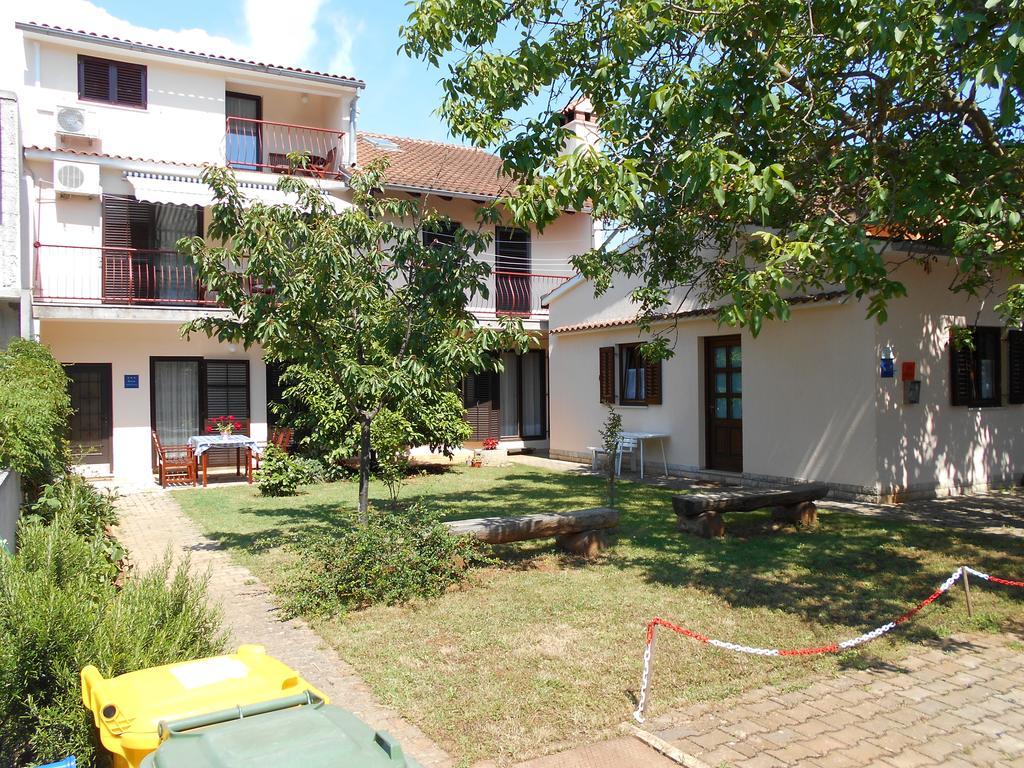 Apartmani Otavio Rovinj Bagian luar foto